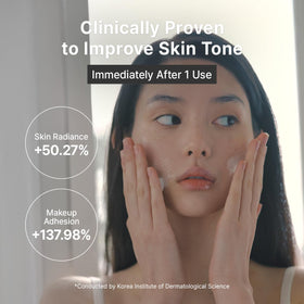Dr.Althea ABC Glow Whipped Serum application on skin