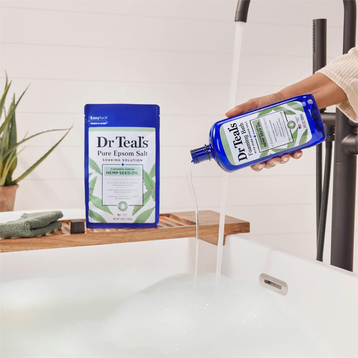 Dr Teal's Foaming Bath 34 fl oz in a relaxing bath setting