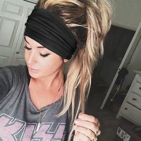 DRESHOW headband in use while running outdoors