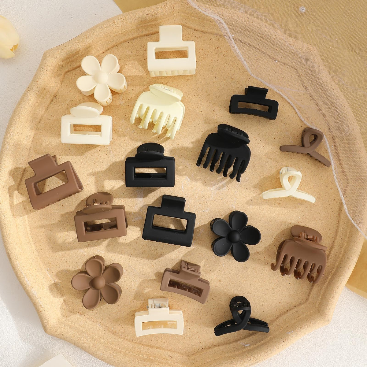 Drnytunk hair clips displayed in an elegant arrangement