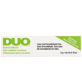 DUO Brush-on Strip Lash Adhesive Clear with natural lashes
