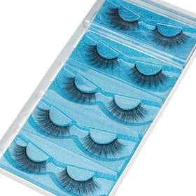 DYSILK Mink Lashes close-up of wispy style