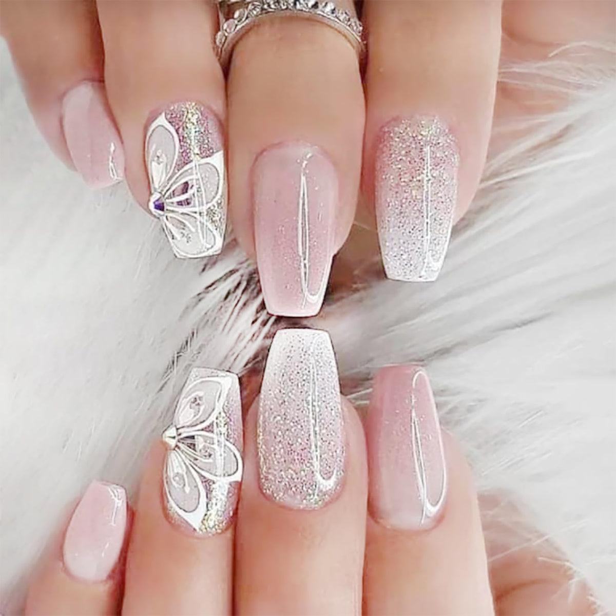 DZPGUONIZ 24Pcs Ombre Pink Press On Nails front view