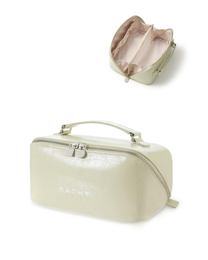 EACHY Large Capacity Travel Makeup Bag front view in green