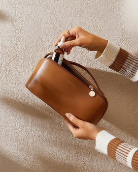 EACHY Travel Makeup Bag brown packaging view