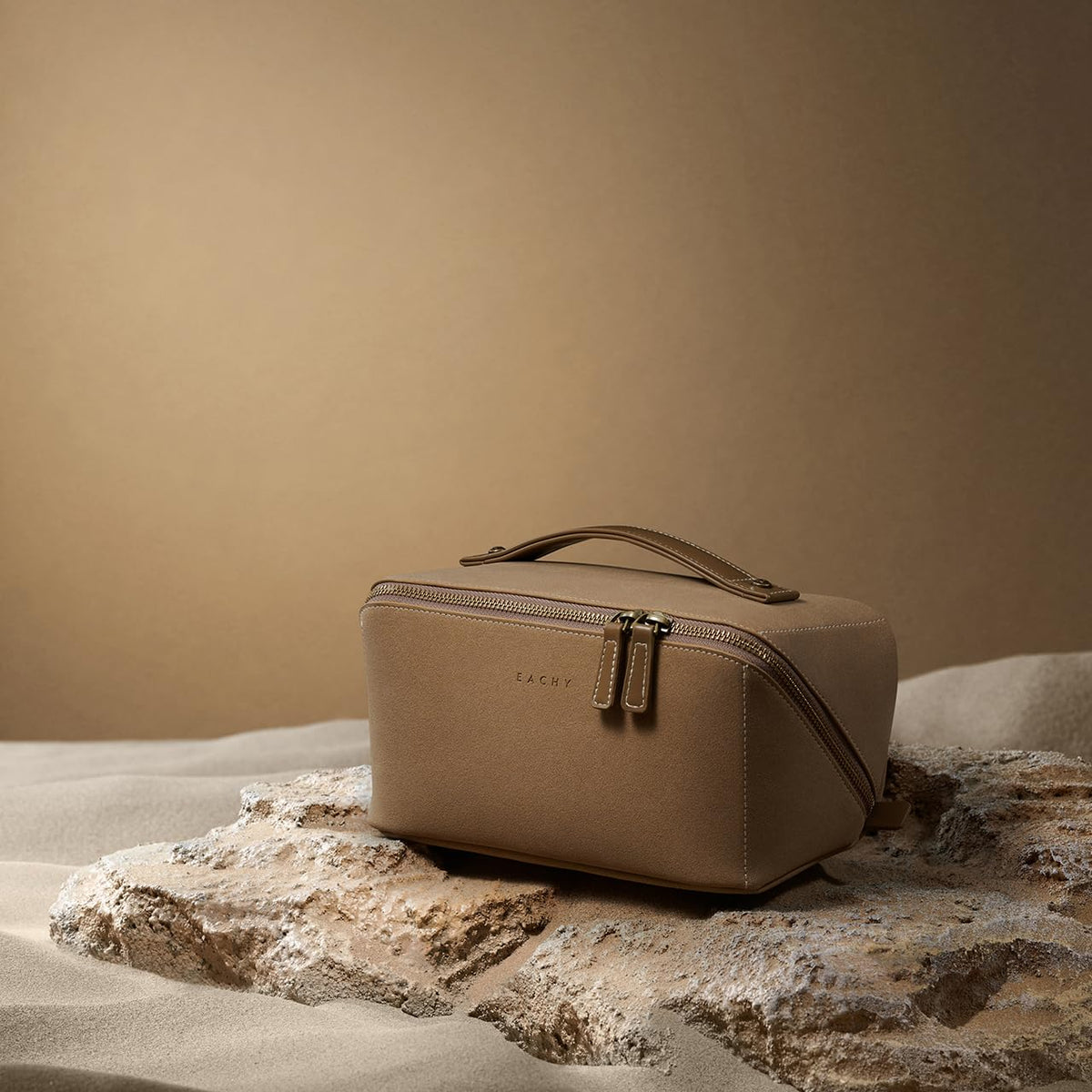 EACHY Travel Makeup Bag khaki with protective packaging