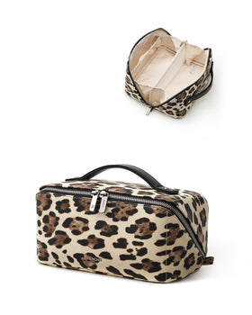 EACHY Travel Makeup Bag packed with inflatable padding for protection