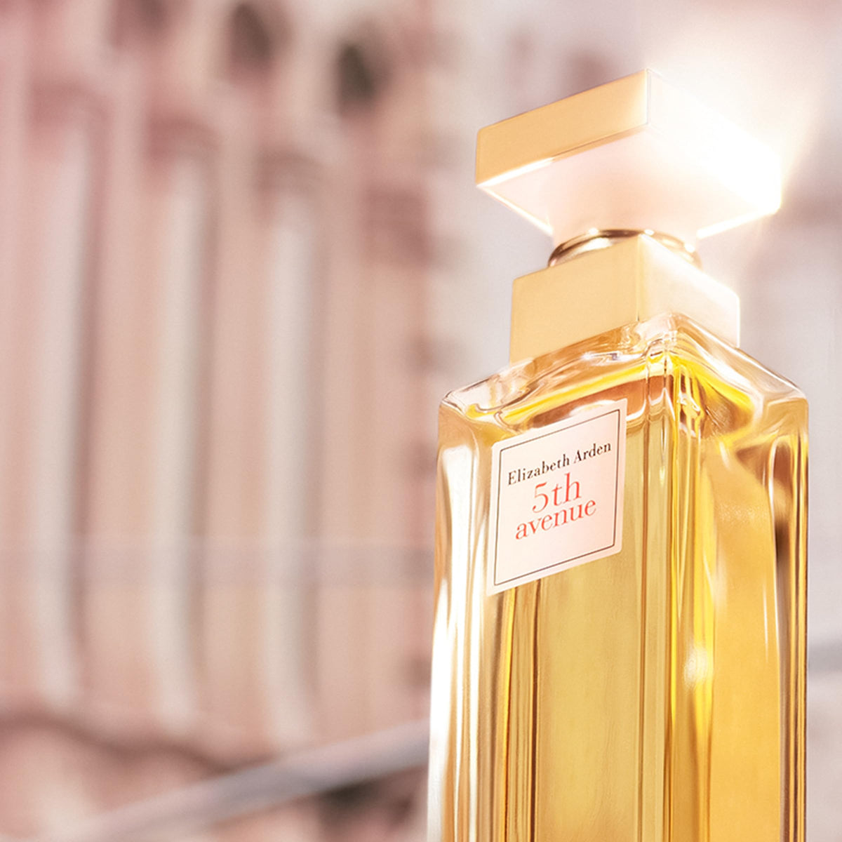 Elizabeth Arden 5th Avenue Eau de Parfum packaging
