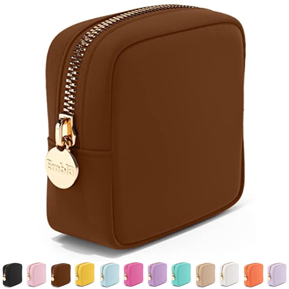 Embla Makeup Bag Chocolate front view with zipper