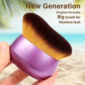 EOICCEOH Extra Large Kabuki Brush side view with ergonomic handle