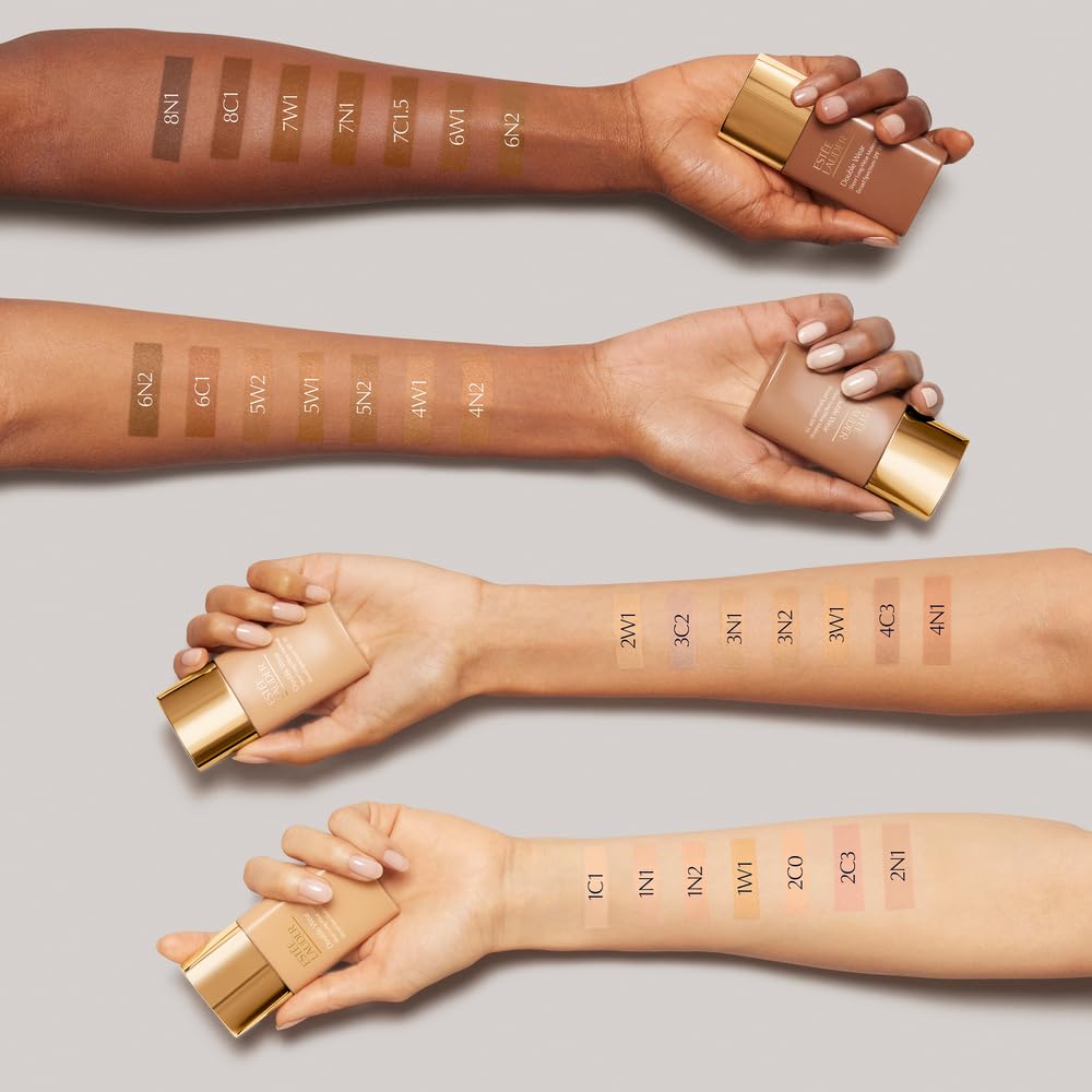 Estée Lauder Double Wear Sheer Matte Foundation SPF 19 5W1 Bronze application on skin