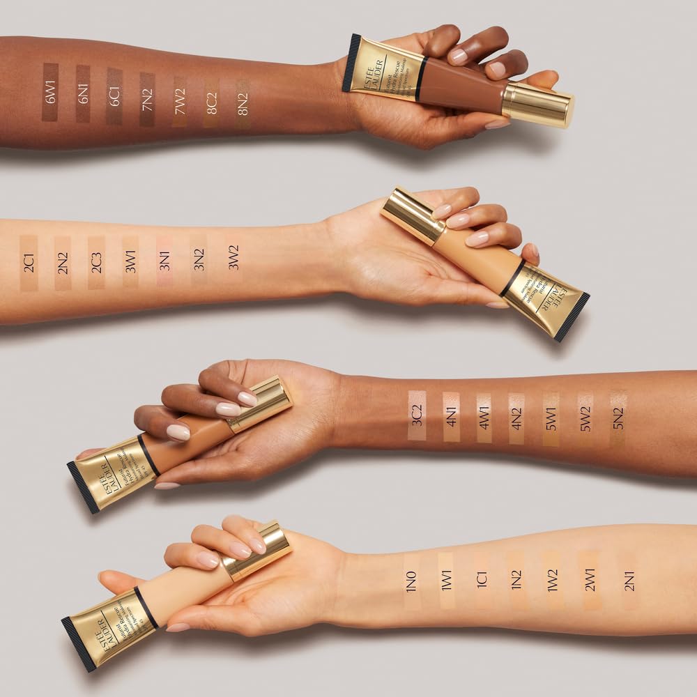 Estée Lauder Futurist Hydra Rescue Foundation 5W1 Bronze side view