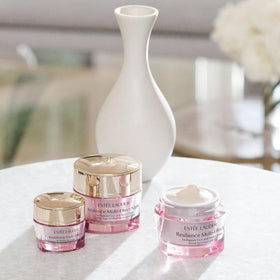 Estée Lauder Resilience Night Cream packaging details