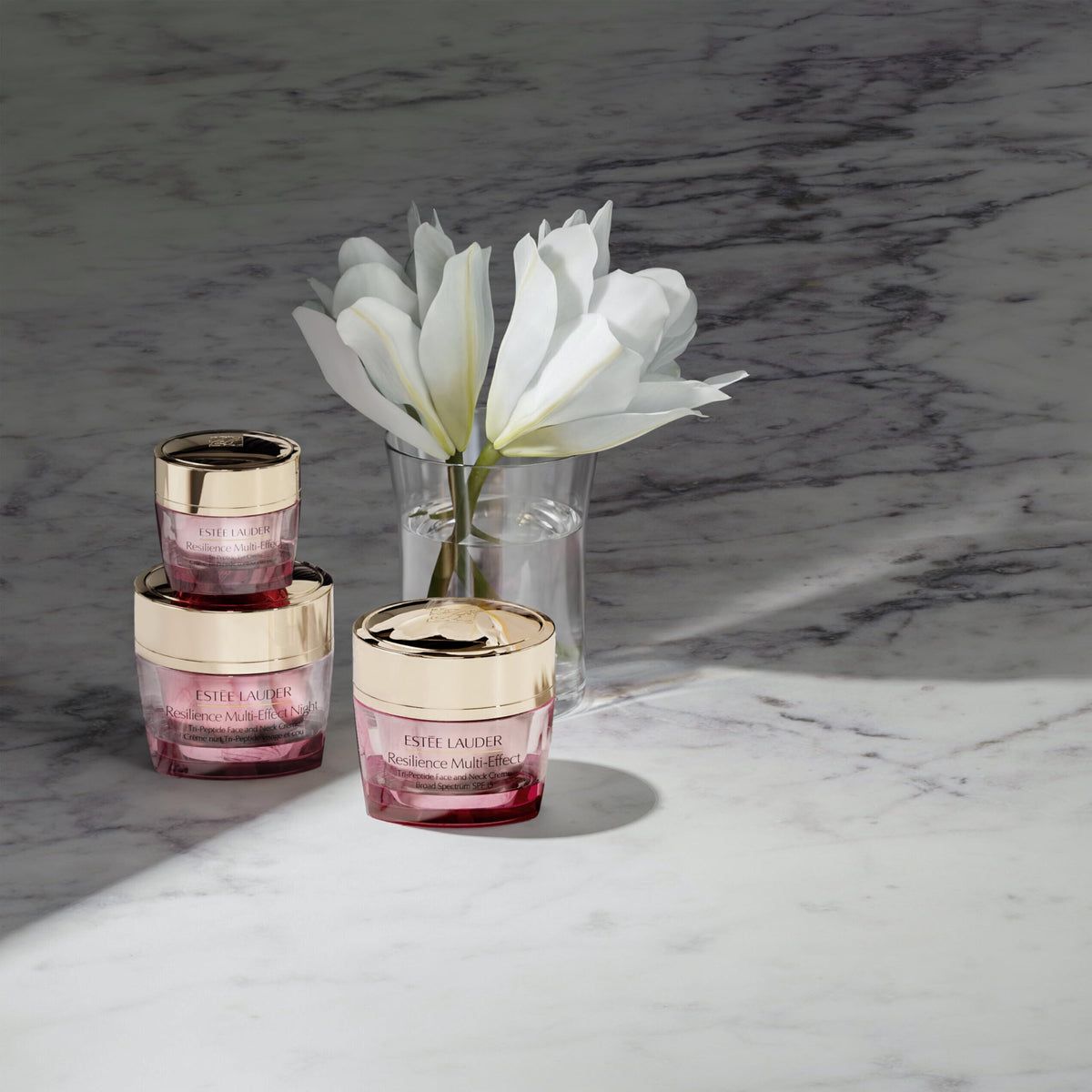 Estée Lauder Resilience Night Cream with ingredients list