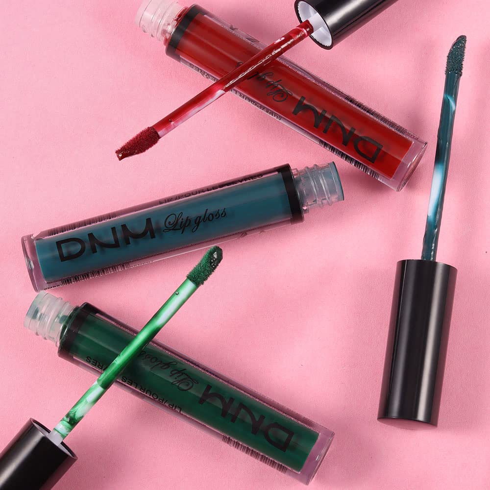 evpct 3Pcs Liquid Lipstick Set displayed with makeup accessories