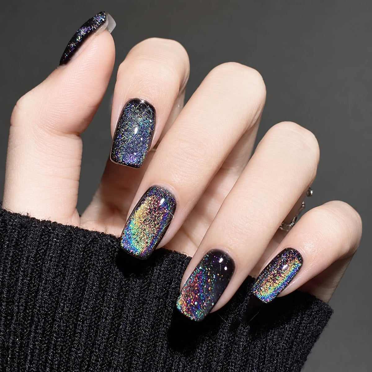 evpct Black Chrome Metallic Cat Eye Press on Nails front view