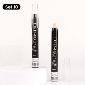 evpct Cream Eyeshadow Sticks Set lifestyle shot with makeup accessories