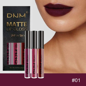 evpct lipstick set with vibrant colours on display