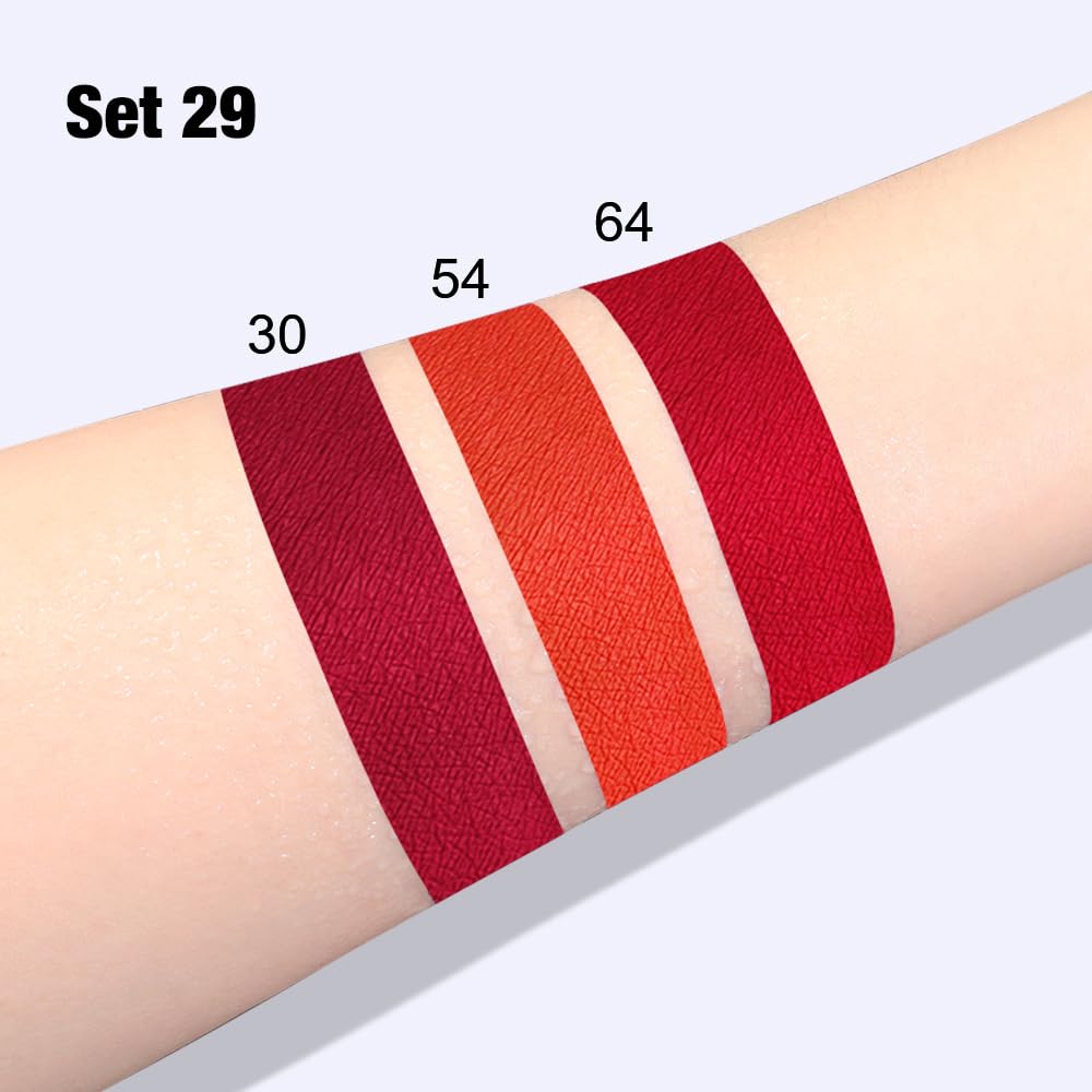 evpct Liquid Lipstick close-up of applicator