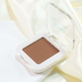 evpct Matte Brown Eyeshadow Palette in a travel bag for convenience