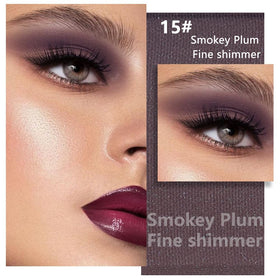 evpct Matte Eggplant Purple Eyeshadow Palette shades close-up