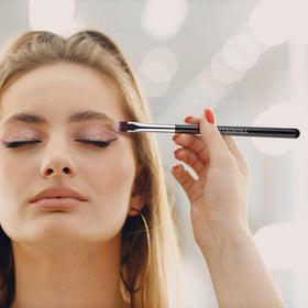 EVRCHGIEA Eye Makeup Brush Set 6 Pcs in packaging