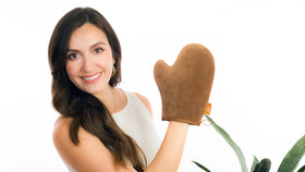 Existing Beauty Self Tanning Mitt inside packaging
