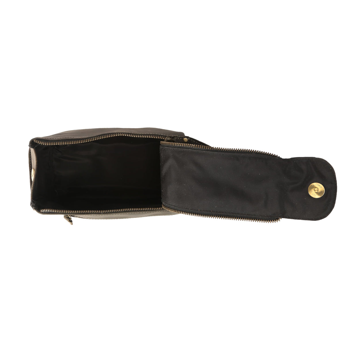 External zipper of KomalC Toiletry Bag for easy access