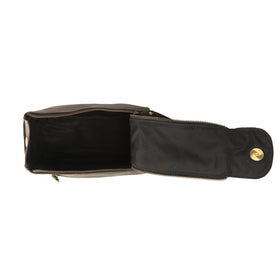 External zipper of KomalC Toiletry Bag for easy access