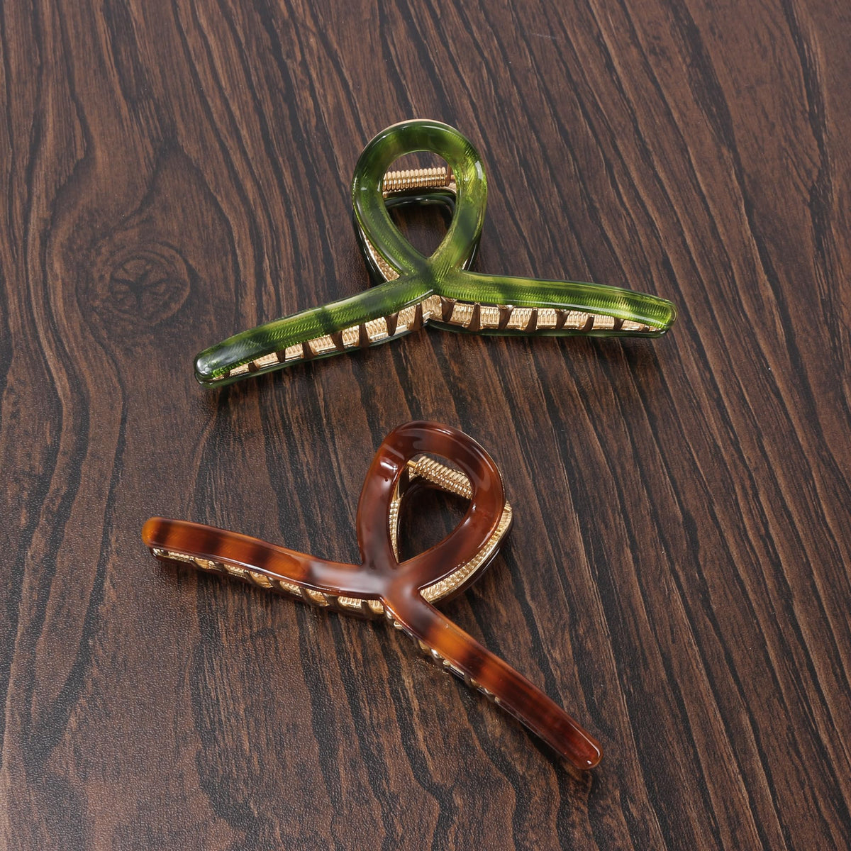 FAELBATY Big Hair Claw Clip green acetate close-up