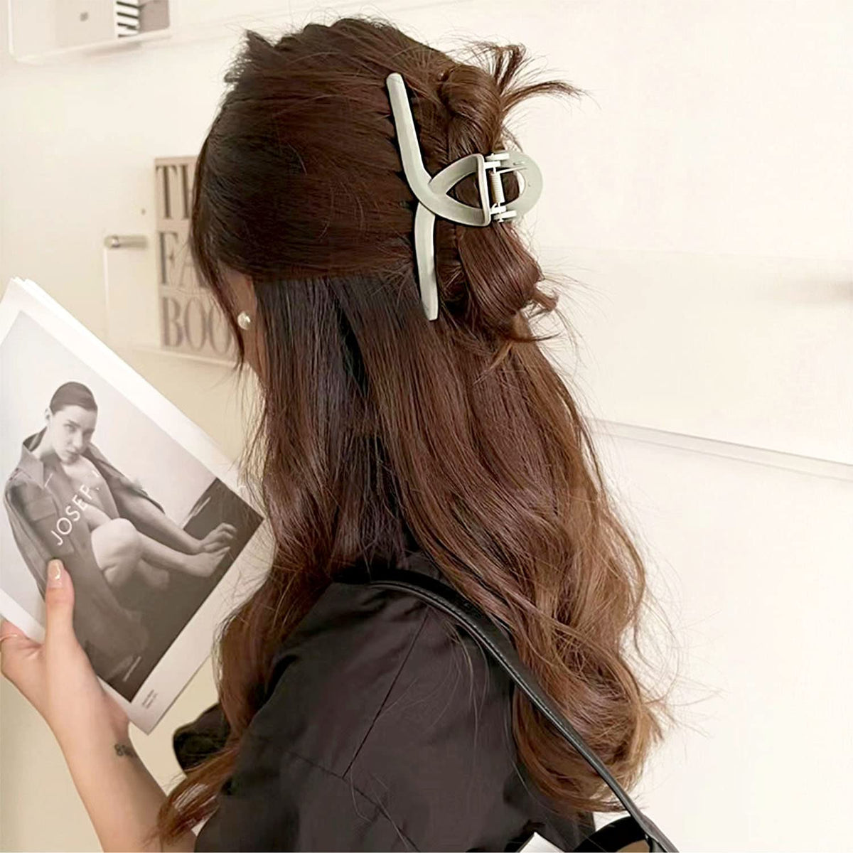 FAELBATY hair claw clips set displayed in elegant packaging