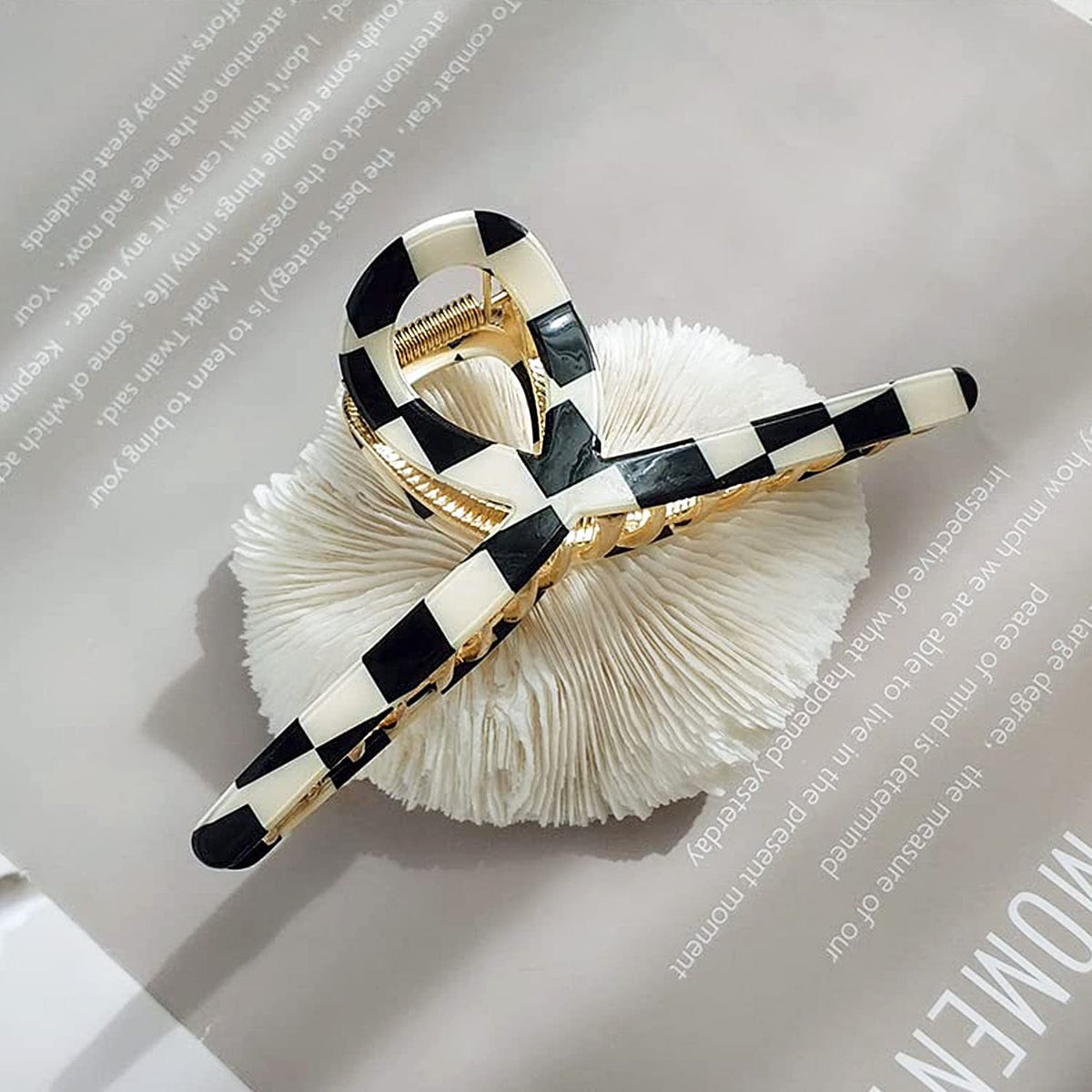 FAELBATY hair claw clips used in a stylish hairstyle