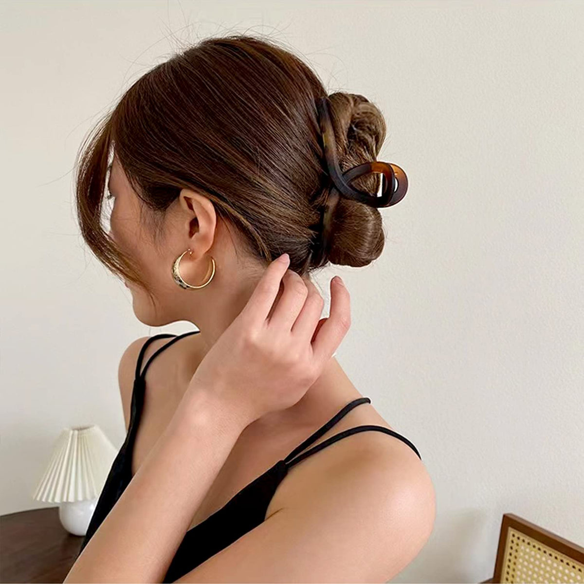 FAELBATY Large Hair Claw Clip in black colour