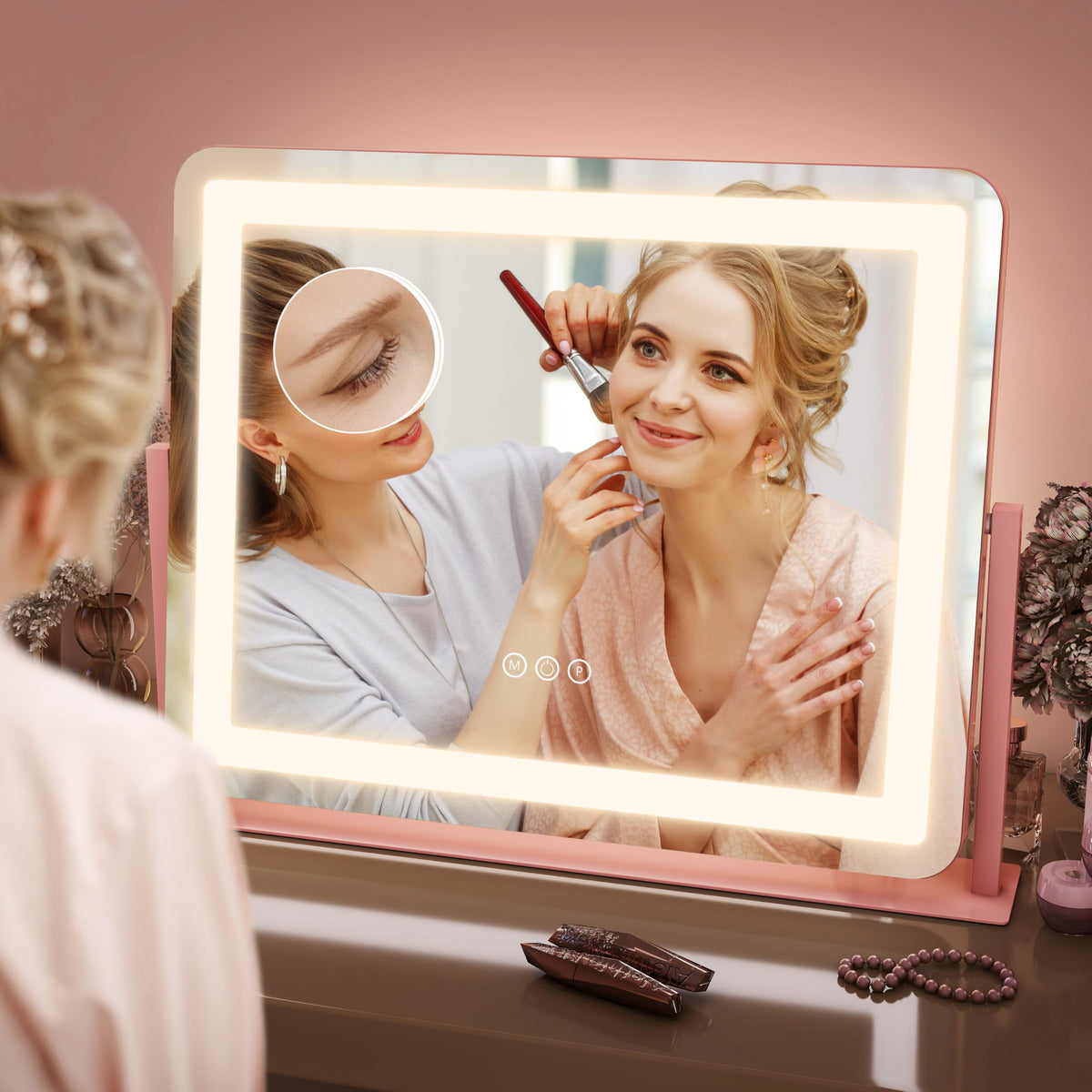 FENNIO Vanity Mirror close-up of aluminium alloy frame