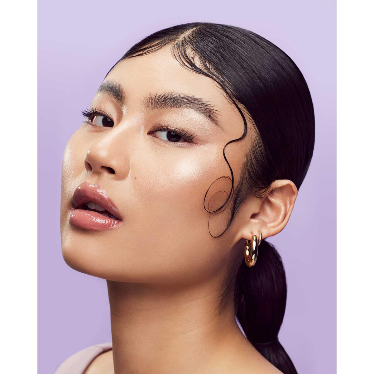 FENTY BEAUTY Hair-Thickening Edge Control Gel with texture close-up