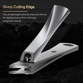 FERYES Ingrown Nail Clipper in use on thick toenails
