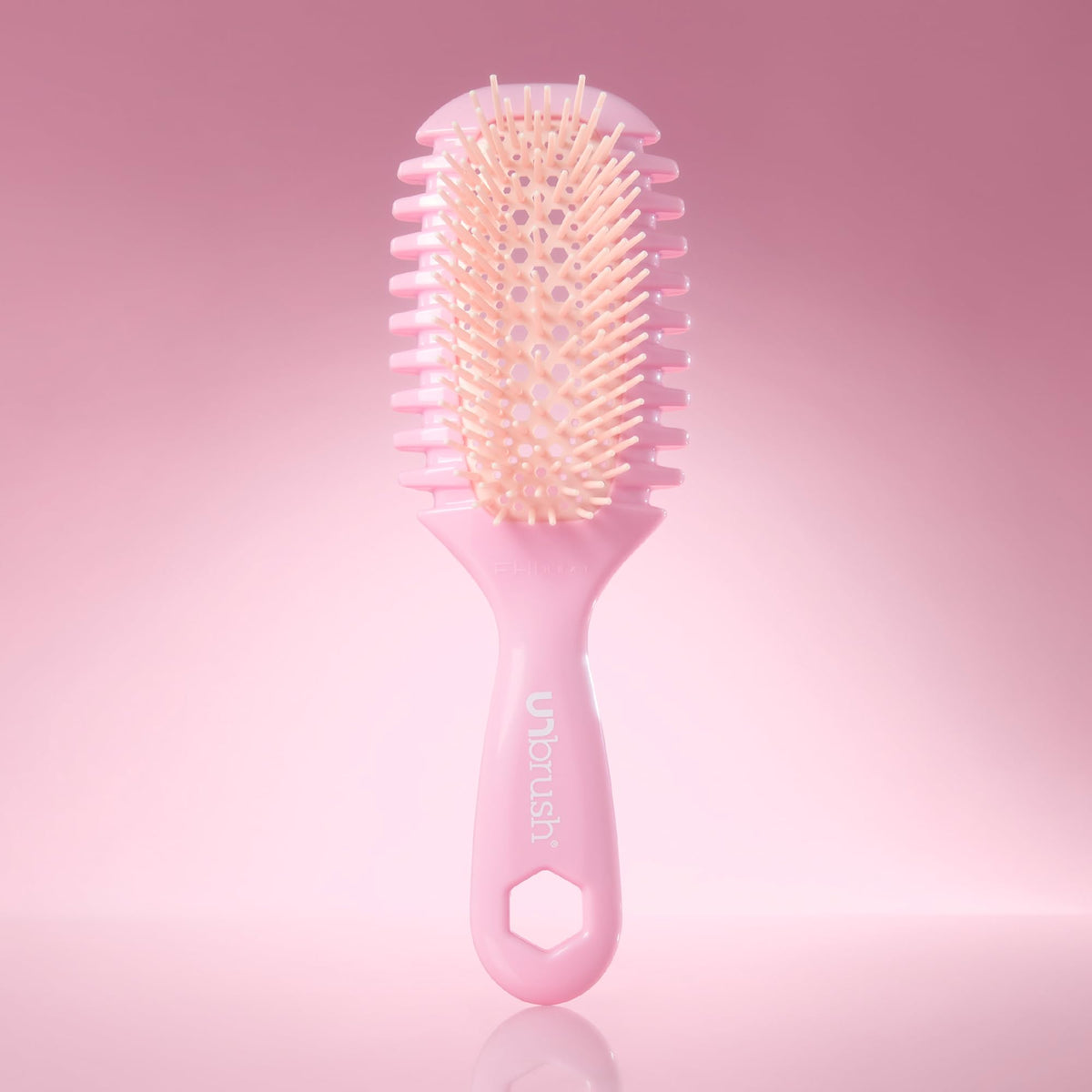 FHI Heat UNbrush Curl Detangling Brush with wet hair
