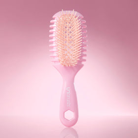FHI Heat UNbrush Curl Detangling Brush with wet hair