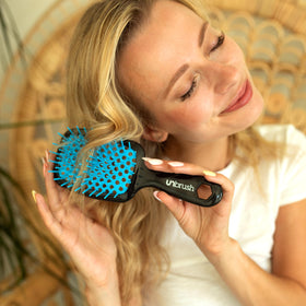 FHI Heat UNbrush Detangling Brush Ocean packaging