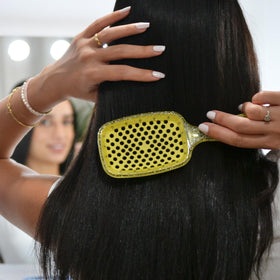 FHI Heat UNbrush Detangling Brush packaging