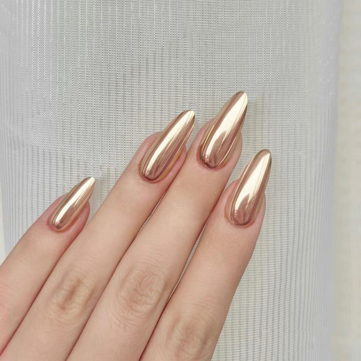 FJSMTOPl Gold Press on Nails Almond 24 Pcs set with nail file and glue stickers