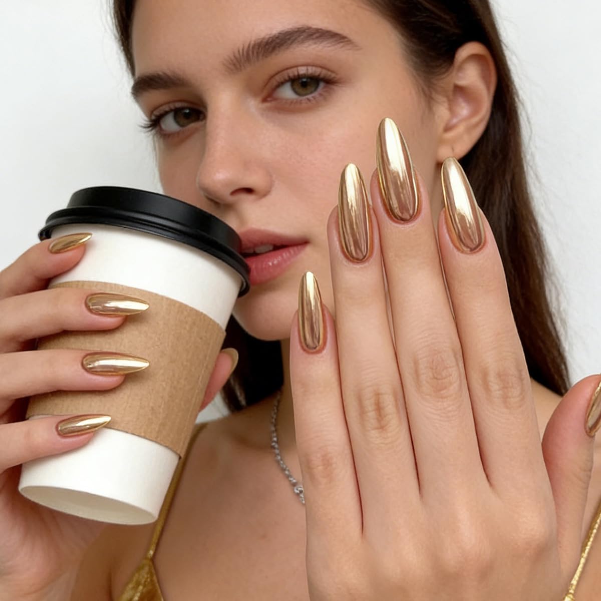 FJSMTOPl Gold Press on Nails displayed in packaging
