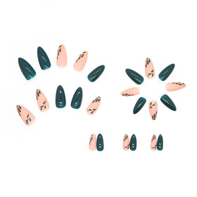 FJSMTOPl Green Press on Nails in a lifestyle setting