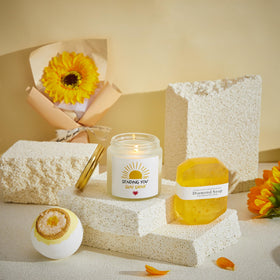 FndAsxa aromatherapy candles in the gift basket