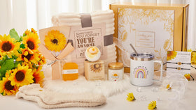 FndAsxa gift basket with non-slip socks for comfort