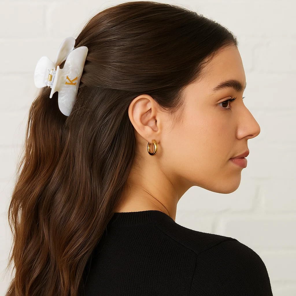 Fohufo Hair Claw Clip displayed in luxurious velvet bag