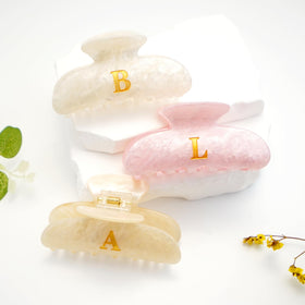 Fohufo Initial Hair Clip Pink Letter J packaging