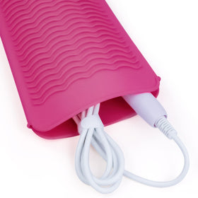 Fouews Silicone Heat Resistant Mat Pouch with hair straightener inside