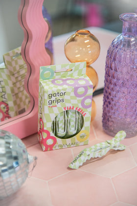 FRAMAR Alligator Clips with solid rubberized texture close-up
