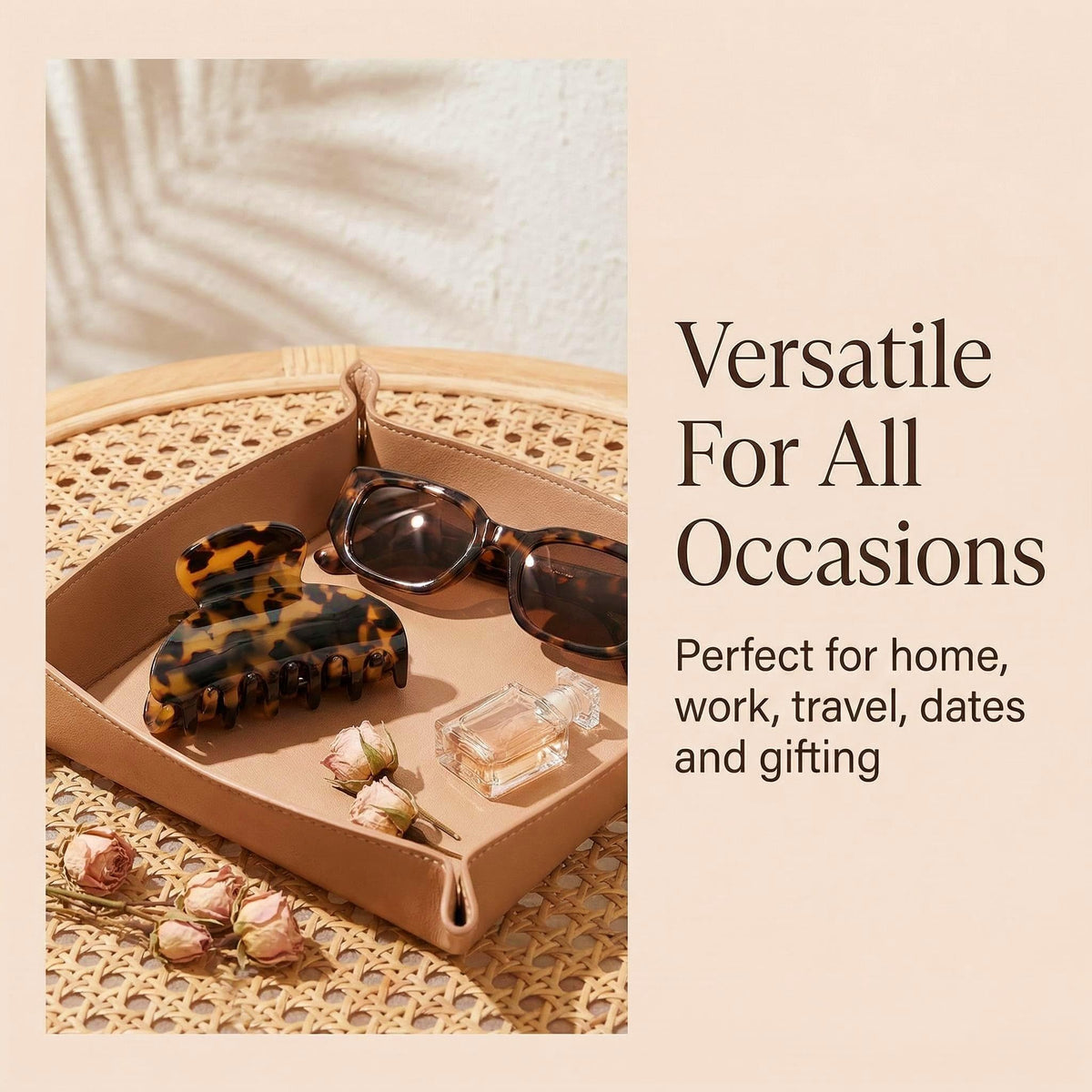 Fsmiling Tortoise Claw Hair Clip in a casual outdoor setting
